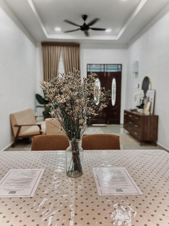De Jara Guesthouse Dungun For Malay المظهر الخارجي الصورة